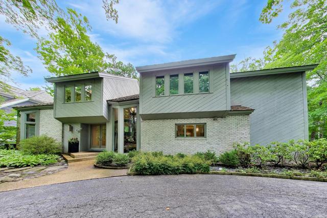 395 Cedar Ave, Highland Park, IL 60035