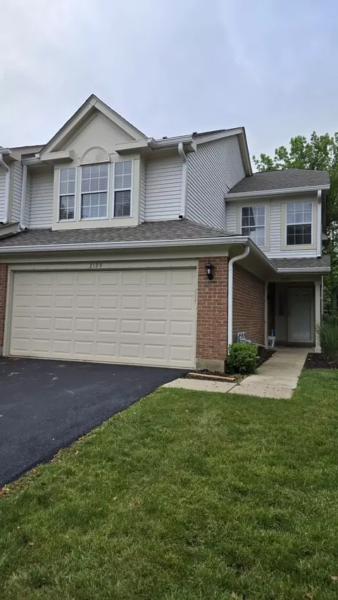 2199 Camden Ln, Hanover Park, IL 60133