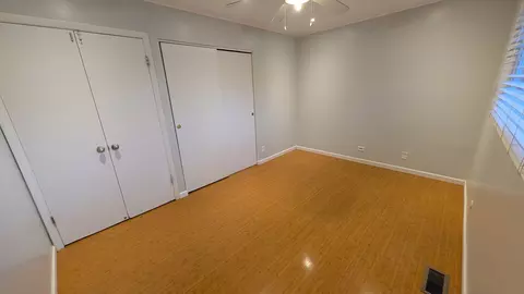 Bedroom - 117 Galewood Dr, Bolingbrook, IL 60440 photo 6 of 16
