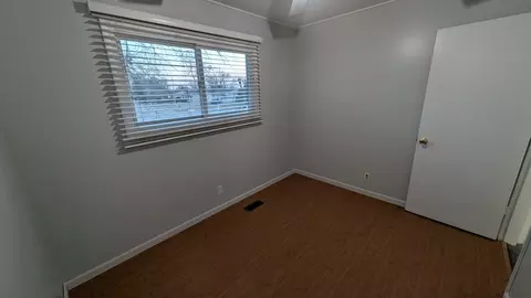 Bedroom - 117 Galewood Dr, Bolingbrook, IL 60440 photo 13 of 16