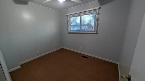 Bedroom - 117 Galewood Dr, Bolingbrook, IL 60440 photo 8 of 16