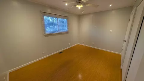Bedroom - 117 Galewood Dr, Bolingbrook, IL 60440 photo 4 of 16