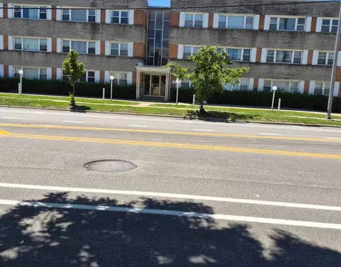 4949 Church St #301, Skokie, IL 60077