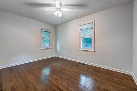 Bedroom - 714 Chestnut St, Deerfield, IL 60015 photo 2 of 2
