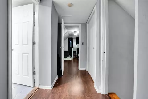 Entry Way - 8949 Olympic Dr, Bridgeview, IL 60455 photo 2 of 2