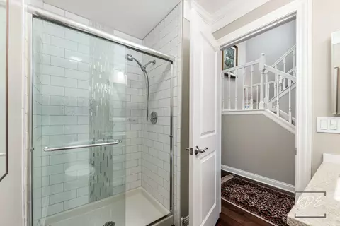 Bath - 21017 W Hazelnut Ln, Plainfield, IL 60544 photo 5 of 6
