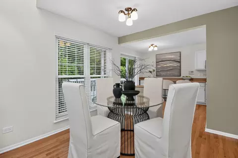Dining - 999 Willow St, Itasca, IL 60143 photo 1 of 2