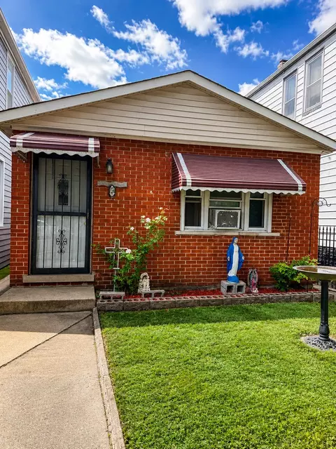 8620 S Baltimore Ave, Chicago, IL 60617