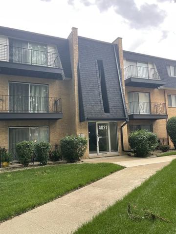 4821 W 109th St #201, Oak Lawn, IL 60453