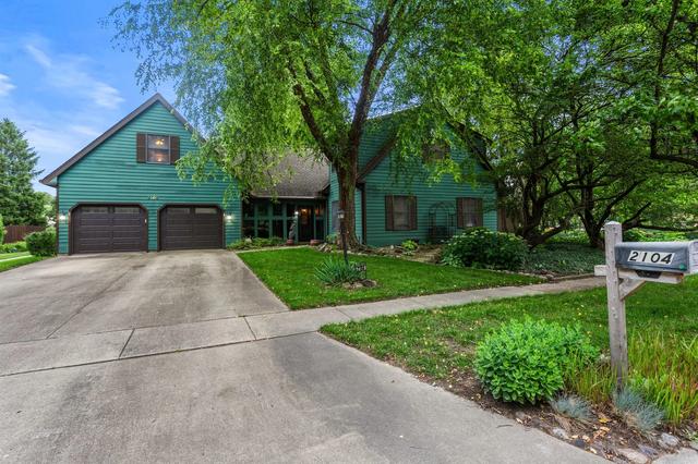 2104 Doubletree Ln, Champaign, IL 61822