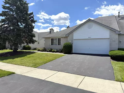 8821 Bluebird Dr, Tinley Park, IL 60487