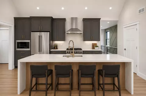 Kitchen - 9 Beech Tree Pl, Ottawa, IL 61350 photo 1 of 1