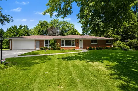 Exterior - 41 E Larkspur Ln, Bristol, IL 60512 photo 2 of 6