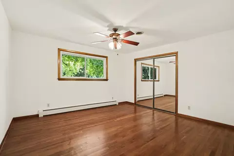 Bedroom - 41 E Larkspur Ln, Bristol, IL 60512 photo 3 of 4