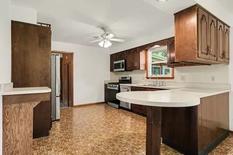 Kitchen - 41 E Larkspur Ln, Bristol, IL 60512 photo 1 of 3