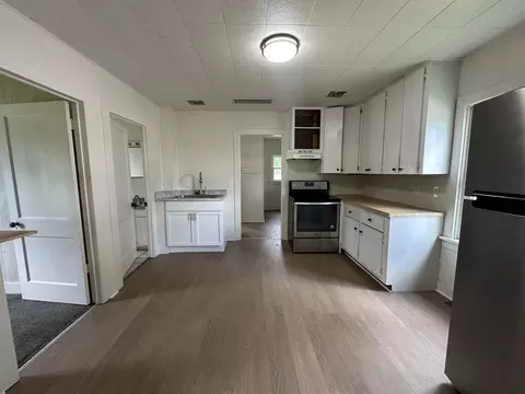 612 E Pierce St, Macomb, IL 61455 photo 6