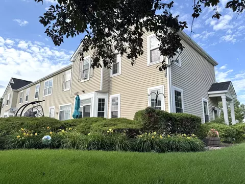 Exterior - 1431 Westhampton Dr, Plainfield, IL 60586 photo 6 of 12