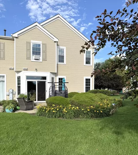 Exterior - 1431 Westhampton Dr, Plainfield, IL 60586 photo 4 of 12