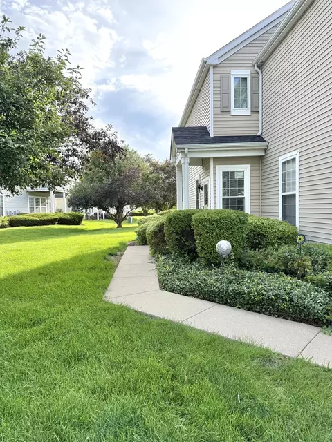 1431 Westhampton Dr, Plainfield, IL 60586