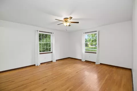 Bedroom - 2621 E Heritage Dr, Kankakee, IL 60901 photo 2 of 2