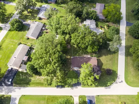 View/Area - 2621 E Heritage Dr, Kankakee, IL 60901 photo 3 of 4