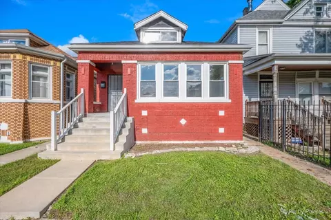 8453 S Aberdeen St, Chicago, IL 60620