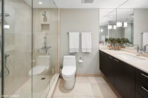 Bath - 161 E Chicago Ave #49A, Chicago, IL 60611 photo 4 of 4