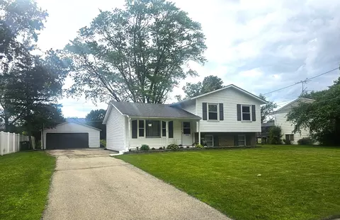 5 S334 Stewart Dr, Naperville, IL 60563