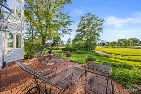 Exterior - 1096 Reddington Dr, Aurora, IL 60502 photo 4 of 6