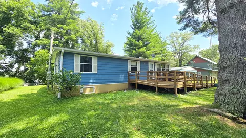 1750 Moonglow Rd, Centralia, IL 62801 photo 2