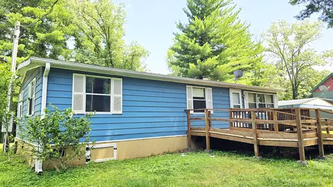 1750 Moonglow Rd, Centralia, IL 62801 photo 3