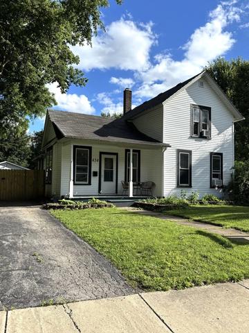 434 Cleveland Ave, Batavia, IL 60510