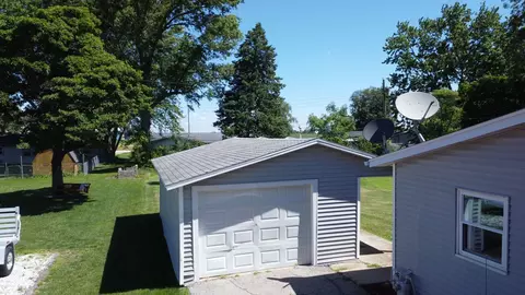 Other - 625 W Blue St, Sheldon, IL 60966 photo 1 of 3