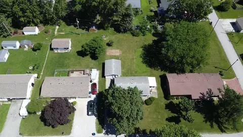 View/Area - 625 W Blue St, Sheldon, IL 60966 photo 2 of 2