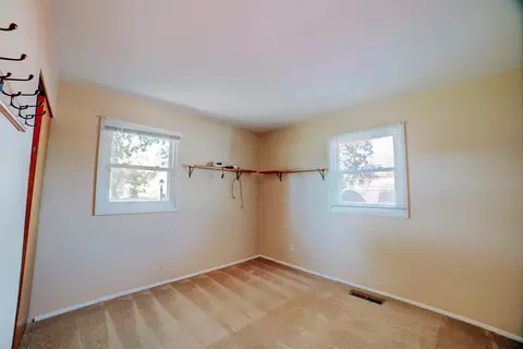 Bedroom - 625 W Blue St, Sheldon, IL 60966 photo 7 of 9