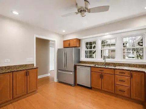 Kitchen - 1150 Oakview Dr, Wheaton, IL 60187 photo 1 of 3