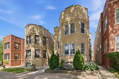 Exterior - 5725 N Artesian Ave, Chicago, IL 60659 photo 3 of 6