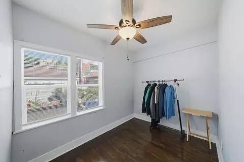 Bedroom - 5725 N Artesian Ave, Chicago, IL 60659 photo 4 of 5