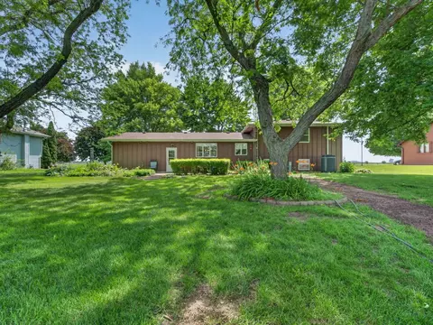 607 S Jackson St, Gardner, IL 60424 photo 31