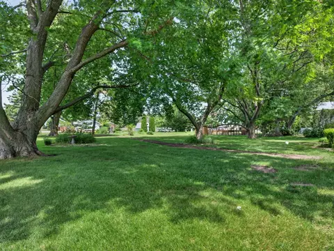 607 S Jackson St, Gardner, IL 60424 photo 34