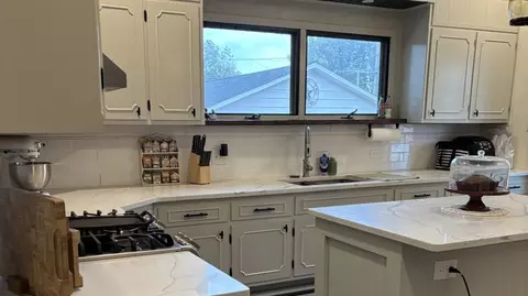 Kitchen - 305 W Ray Ave, Christopher, IL 62822 photo 1 of 4