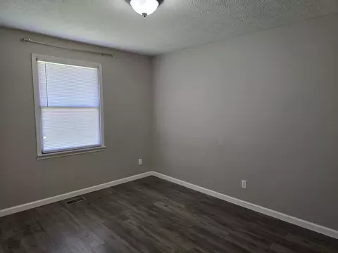 Bedroom - 110 Grayson Rd, Eldorado, IL 62930 photo 1 of 4