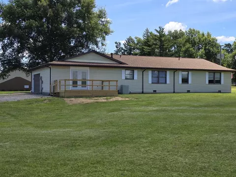 Other - 110 Grayson Rd, Eldorado, IL 62930 photo 1 of 8