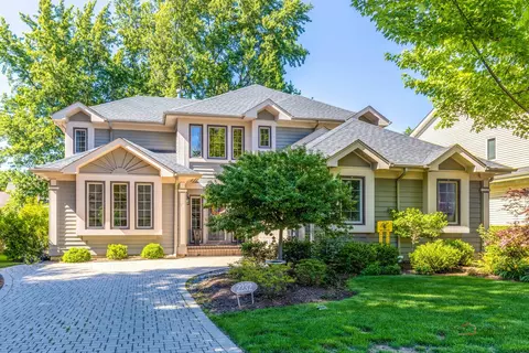 2232 Walters Ave, Northbrook, IL 60062