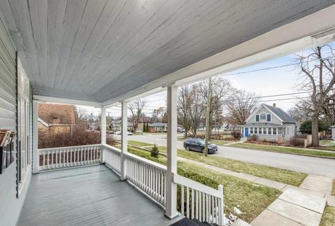 1105 Morton Ave, Elgin, IL 60120 photo 9