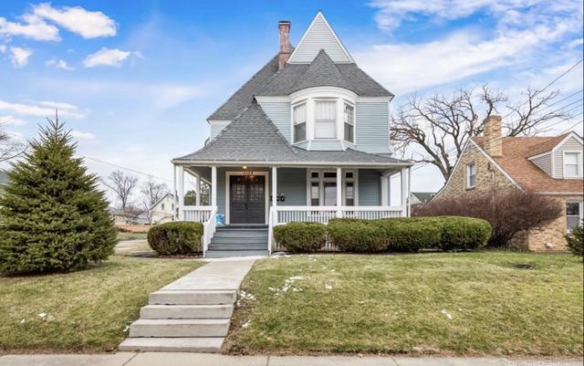 1105 Morton Ave, Elgin, IL 60120