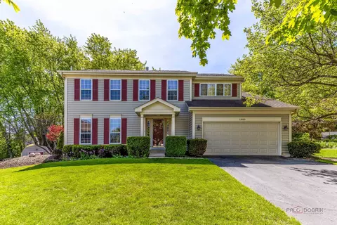 1889 Mcrae Ln, Mundelein, IL 60060