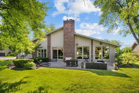 1426 Lorete Ln, Northbrook, IL 60062 photo 37