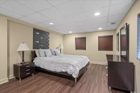 1426 Lorete Ln, Northbrook, IL 60062 photo 33