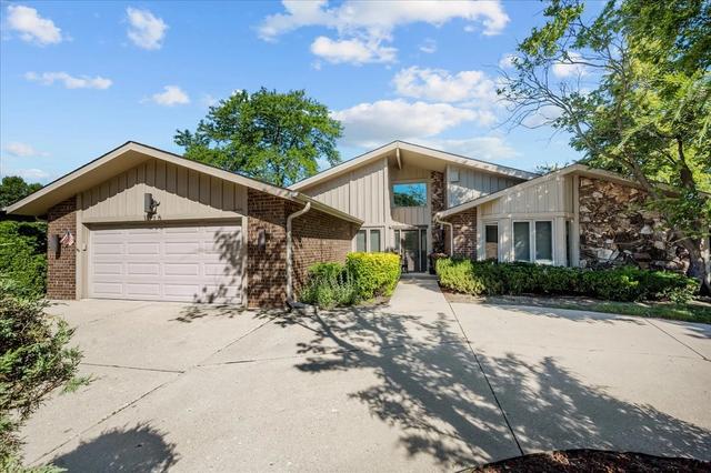 1426 Lorete Ln, Northbrook, IL 60062